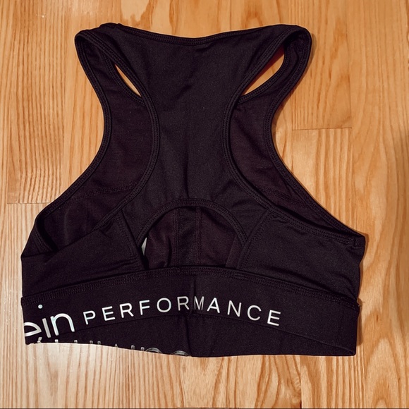 “Calvin Klein” crop top/ sports bra - Picture 2 of 3